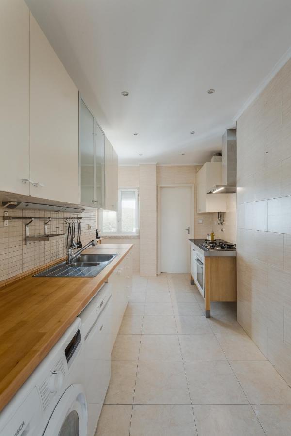 Casa Boma Lisboa - Lighting Apartment With Private Balcony - Campolide I ภายนอก รูปภาพ